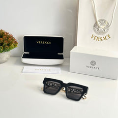 Vers.ace sunglasses
