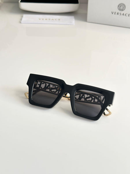 Vers.ace sunglasses