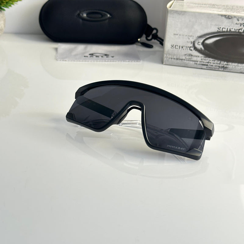 Oa.kley sunglasses