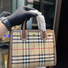 BUR.BERRY VINTAGE CHECK HANDBAGS CUM SLING