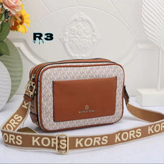 MIC.HAEL KO.RS MAEVE LARGE KORS BELT TOTTE BAG