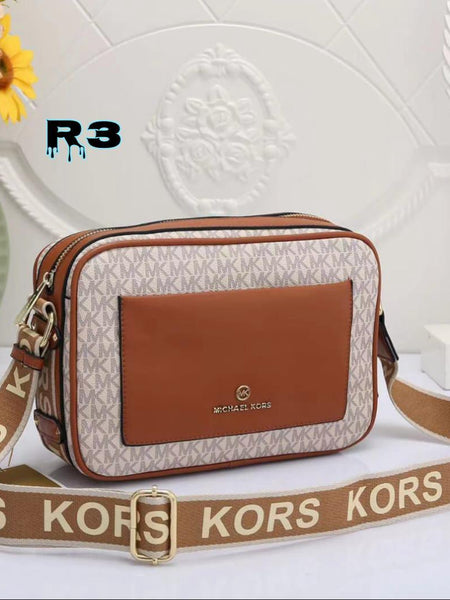 MIC.HAEL KO.RS MAEVE LARGE KORS BELT TOTTE BAG