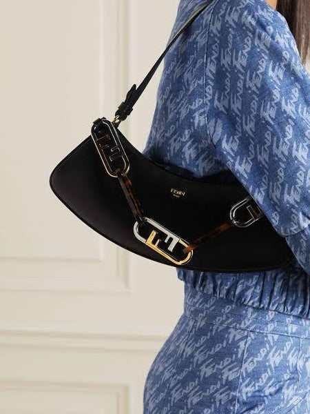 FE.NDI O'LOCK SWING BAG