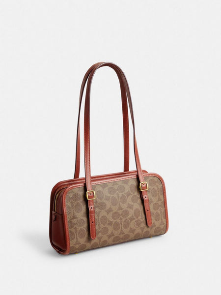 Coa.ch swing zip bag