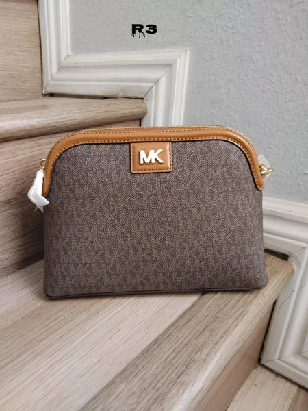 MICH.AEL KO.RS LARGE  DOME CROSS BODY SLING