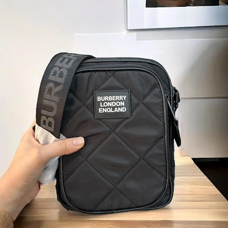 BUR.BERRY QUILTED CAMERA SLING.