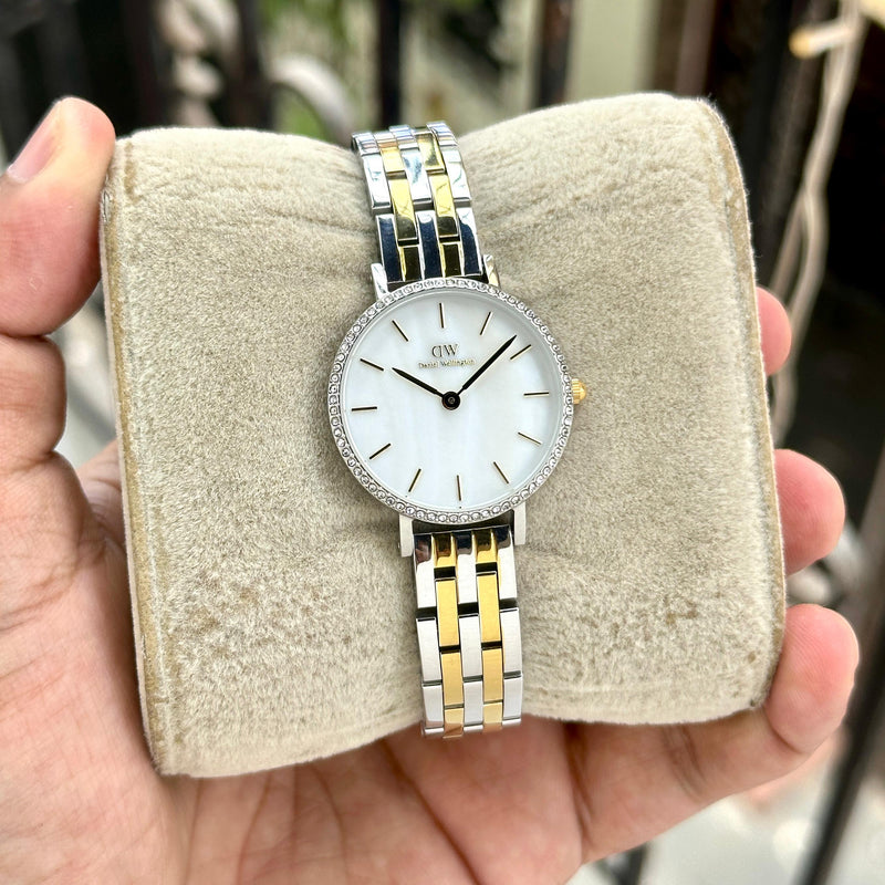 Dani.el Wel.lington petite lumine quartz