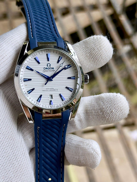 Om.ega seamastar aqua terra automatic