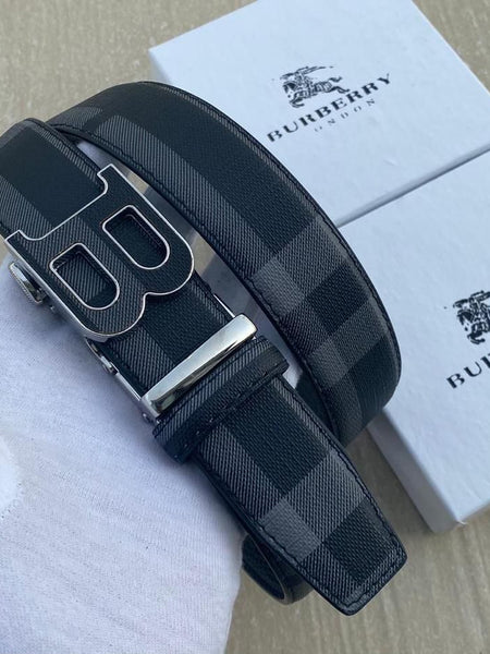 Burb.erry belt