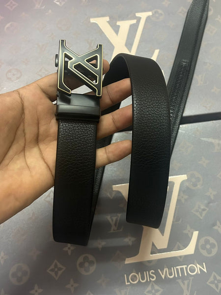 Lo.uis Vu.itton belt