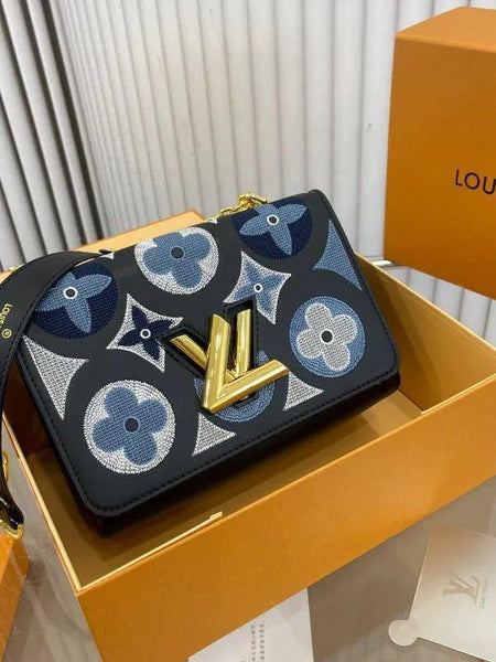 Lo.uis Vuit.ton twist sling bag