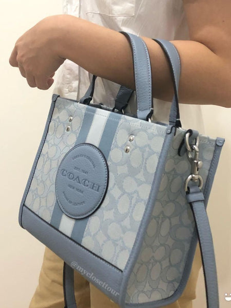 Co.ach field 30 tote bag