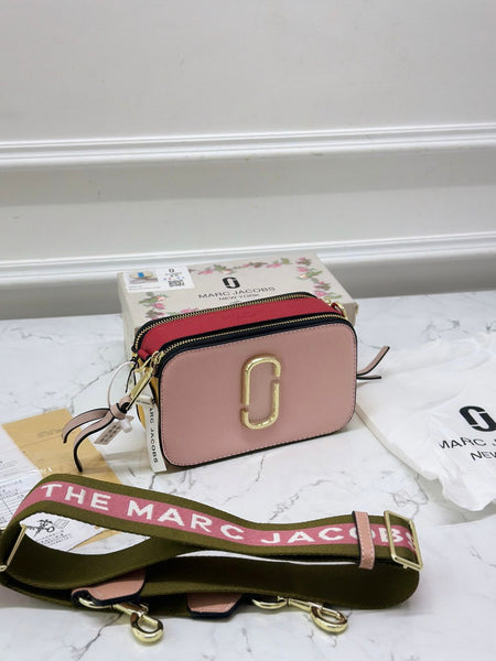 MA.RC JACO.BS SNAPSHOT CAMERA CROSSBODY CUM SLING BAG