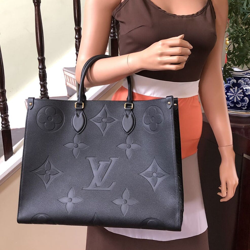 Lo.uis Vu.itton on the go handbag