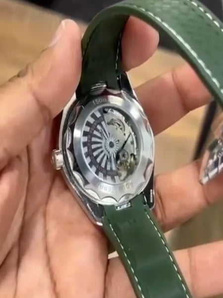 Om.ega seamastar automatic