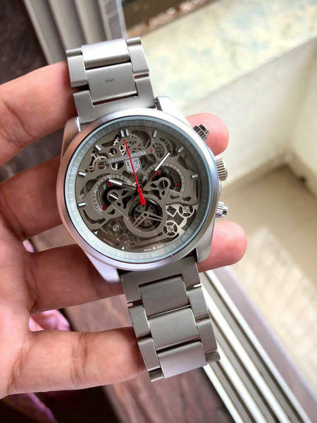 TAG HEUER CARRERA