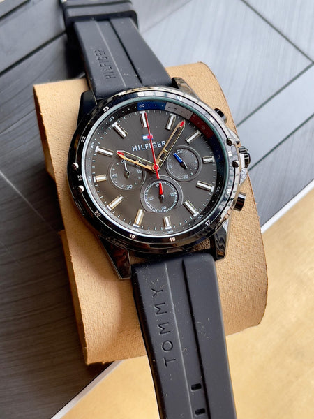 Tommy Hilfiger Mason