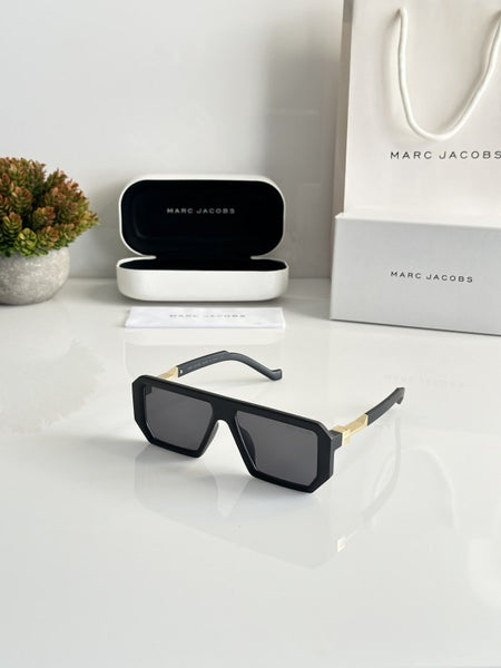 Ma.rc Jac.obs sunglasses.