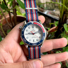 OME.GA SEAMASTER 007