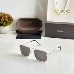 To.m Fo.rd sunglasses