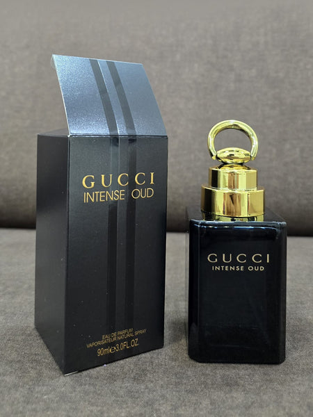 Guc.ci intense oud perfume