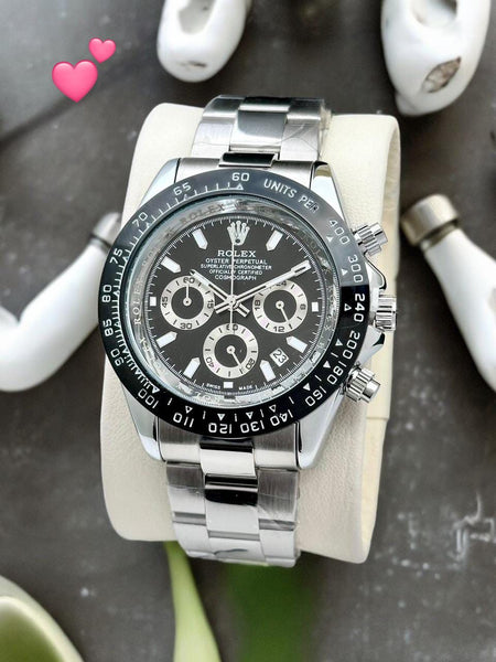 Role.x -master with Kalar rubber strap
Quartz