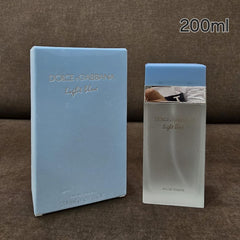 Do.lce & Gab.bana light blue perfume