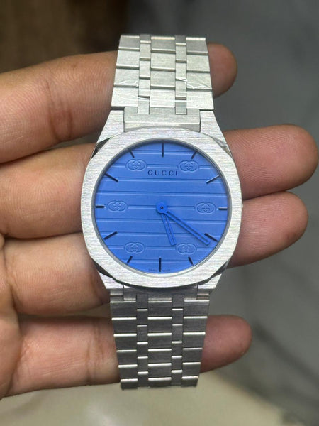 Guc.ci slim quartz