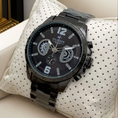 Tom.my Hilfigerr modern chronograph