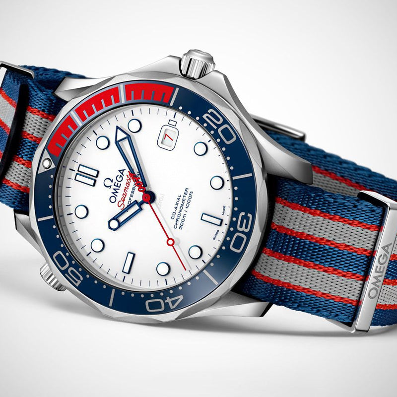 OME.GA SEAMASTER 007