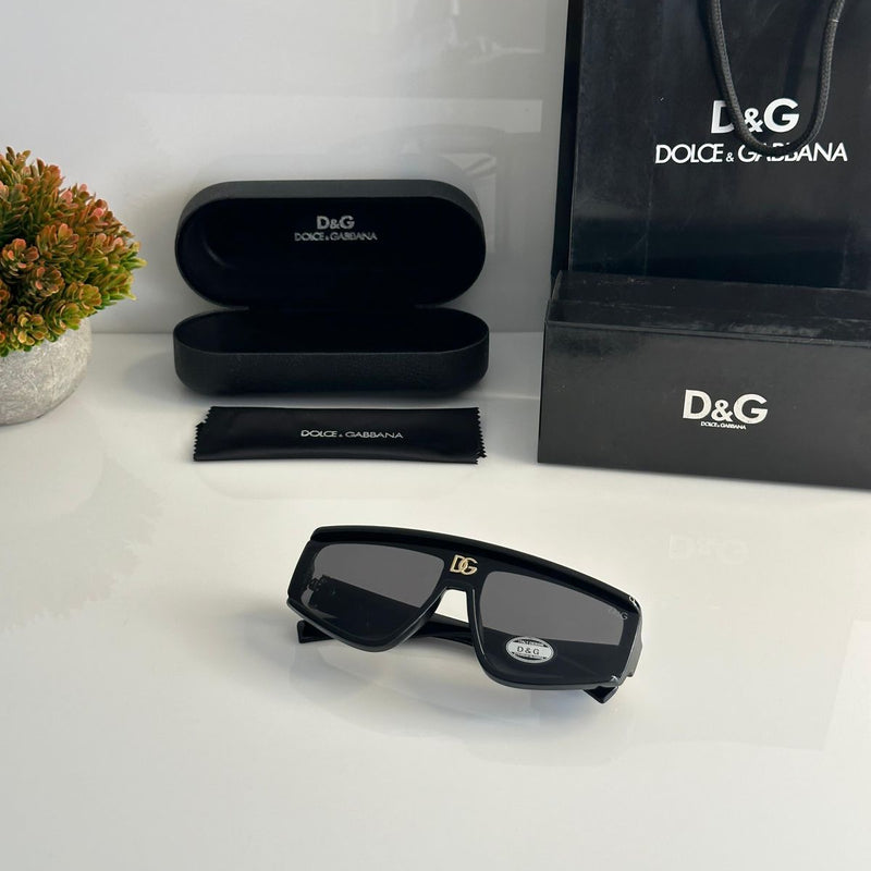 Dol.ce & Gab.bana sunglasses