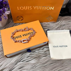 Lou.is Vui.tton bracelet