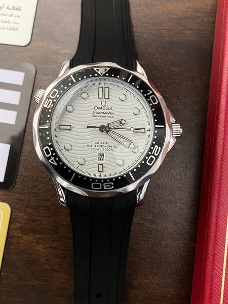 Omega  SeaMasterFibre Belt Quartz MACHINE