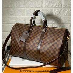 L.V    DUF.FLE.  BAGS