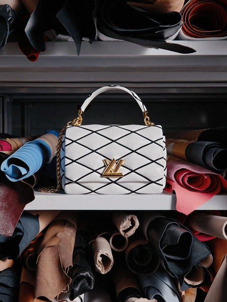 LOU.IS VUIT.TON GO - 14 MM MALLETAGE SHOULDER BAG