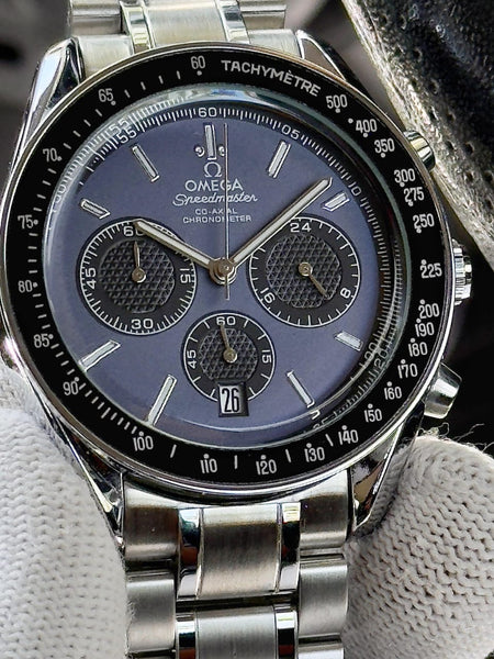 Ome.ga speedmaster  racing quartz