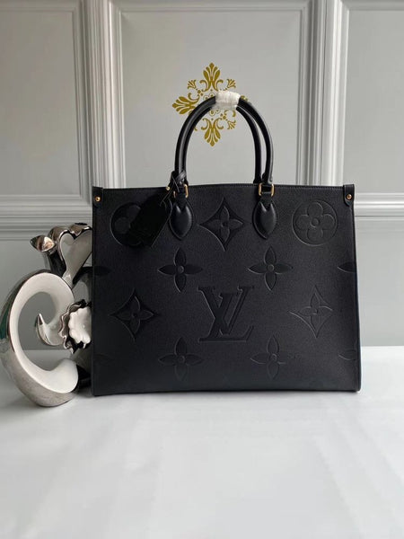 LOUI.S VUITT.ON ON THE GO
