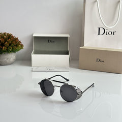 Dio.r sunglasses