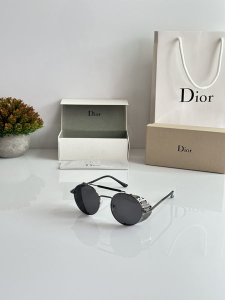 Dio.r sunglasses