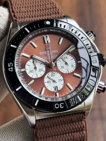 Brei.tling chronomat B01 44 quartz