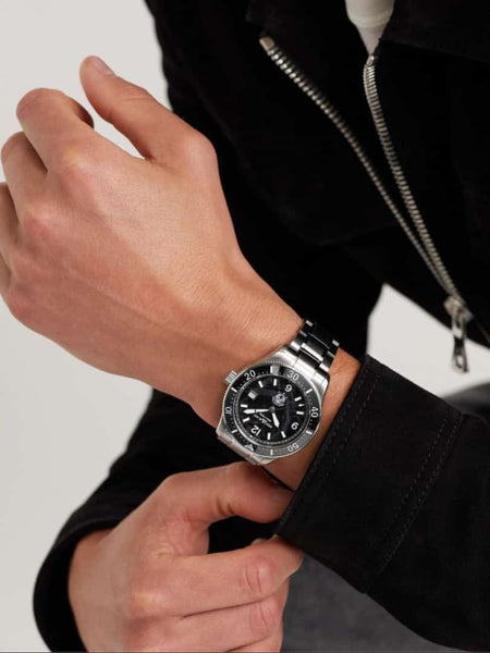 Mon.t bla.nc 1858 ICED SEA automatic