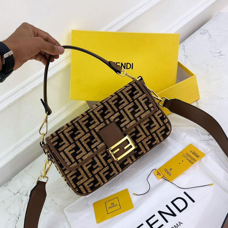 FE.NDI BAGUETTE SHOULDER BAG
