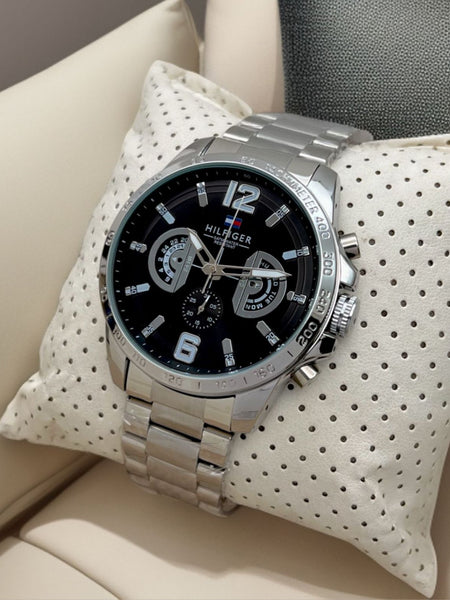 Tom.my Hilfigerr modern chronograph