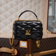 LOU.IS VUIT.TON GO - 14 MM MALLETAGE SHOULDER BAG