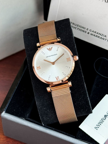 Em.porio Ar.mani quartz movement