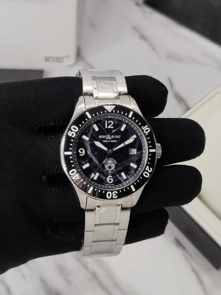 Mon.t bla.nc 1858 ICED SEA automatic
