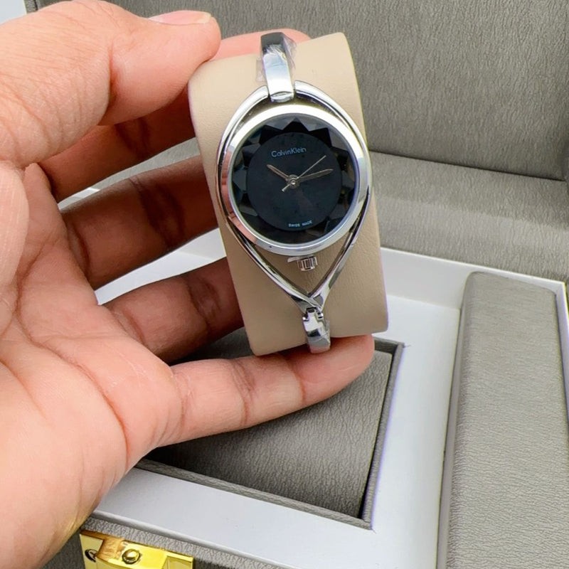 Guc.ci ladies quartz