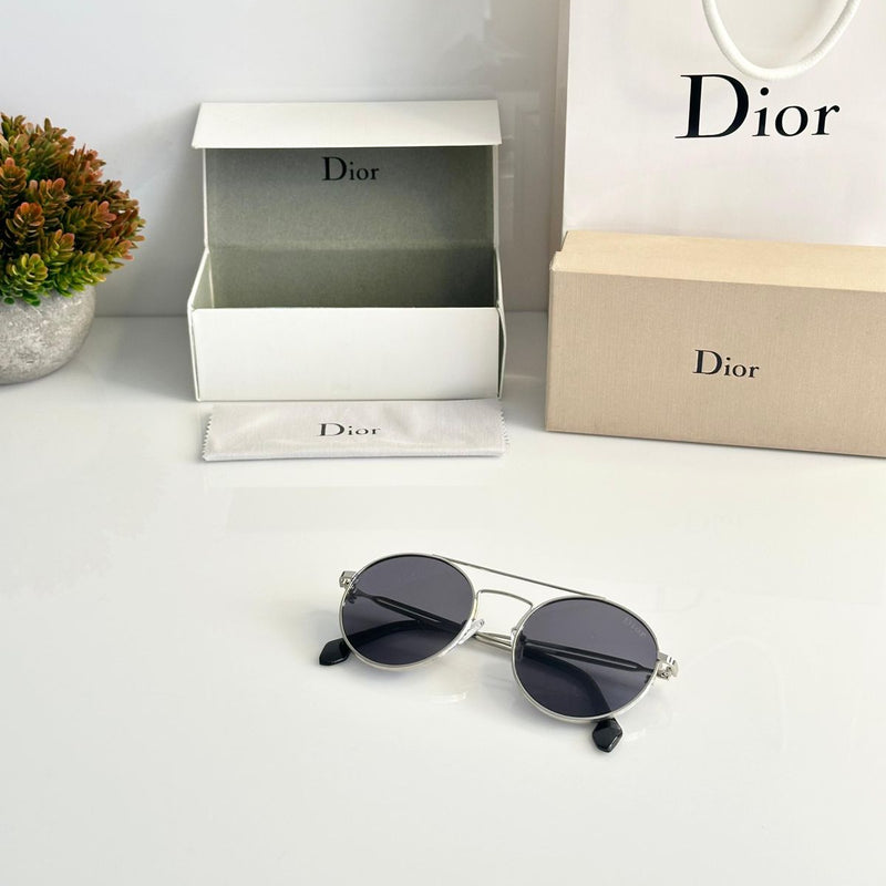 Dior.r