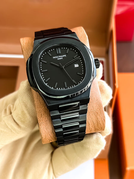 Pat.ek Phili.ppe Nautilus black quartz